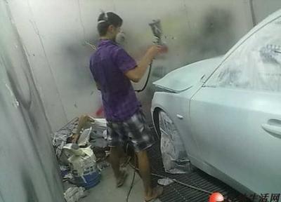 從4S店到修理廠 一位技術精湛的摩托車噴漆師，讓您的愛車煥然一新